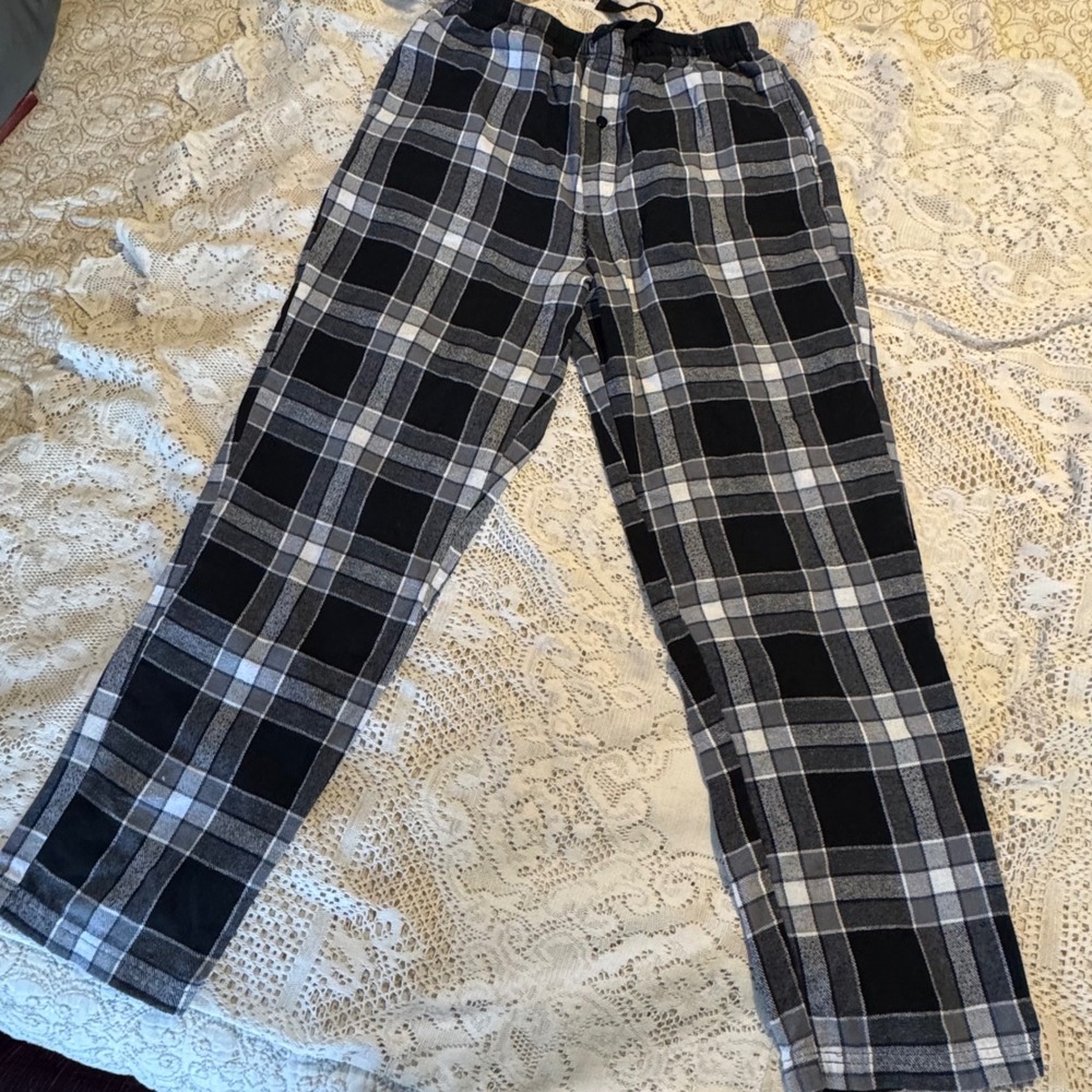 Perry Ellis Portfolio Mens Plaid Flannel Pajama Pants Lounge wear Black White